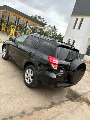 Toyota RAV4 Limited AWD (2.5L 4cyl 6A) 2013 Black