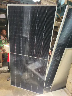 650w Jinko Bificial Solar Panel Halfcut