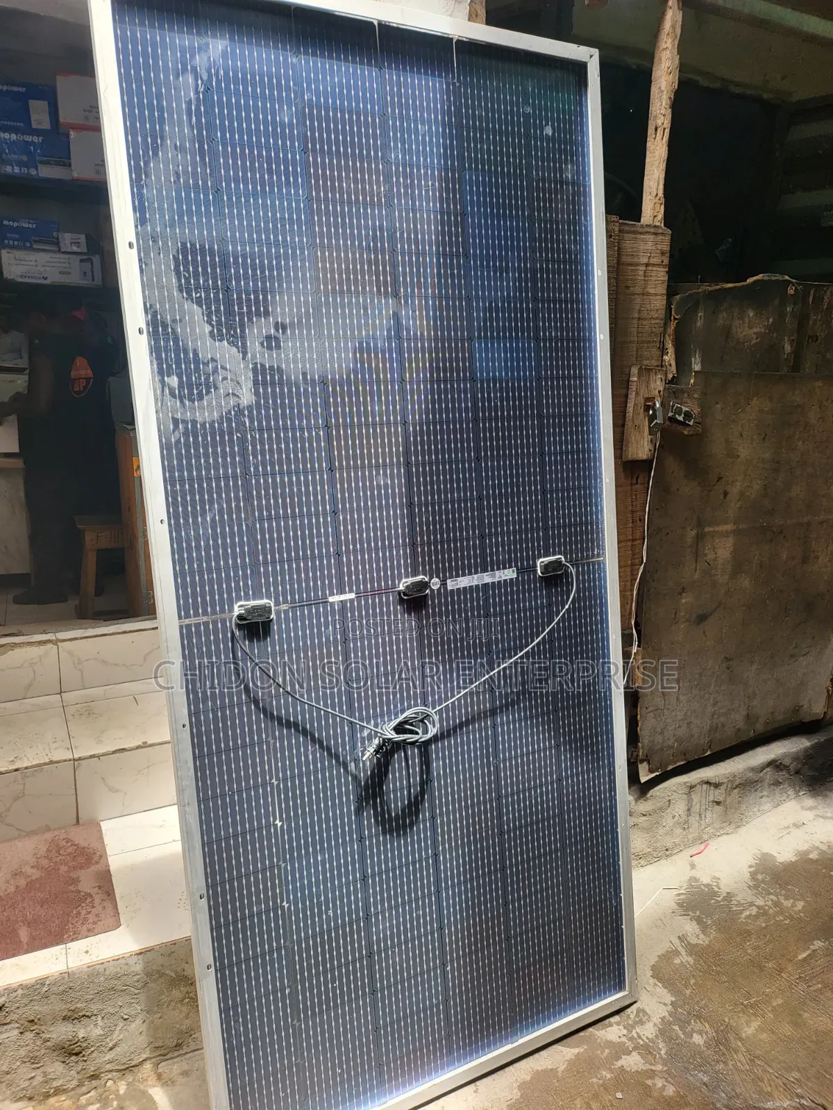 650w Jinko Bificial Solar Panel Halfcut