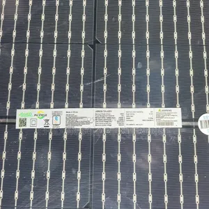 650w Jinko Bificial Solar Panel Halfcut