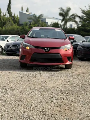 Toyota Corolla 2014 Red