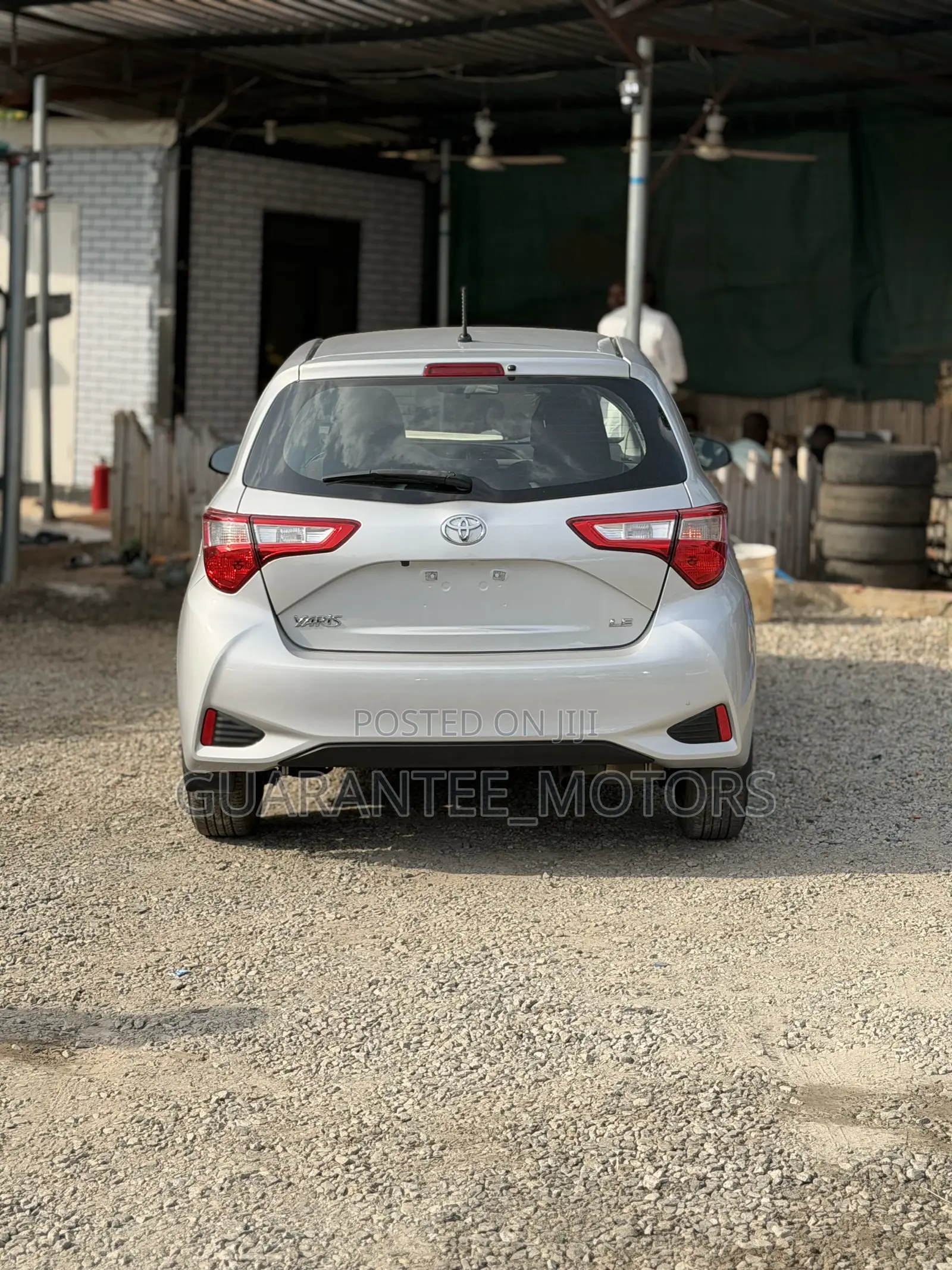 Toyota Yaris 2019 Silver