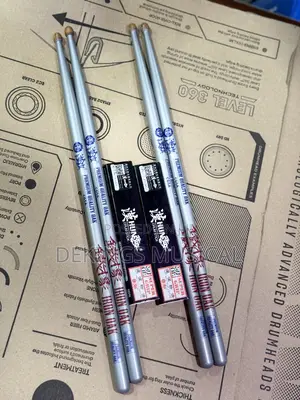 Premium Huns Drumstick Quality Oak