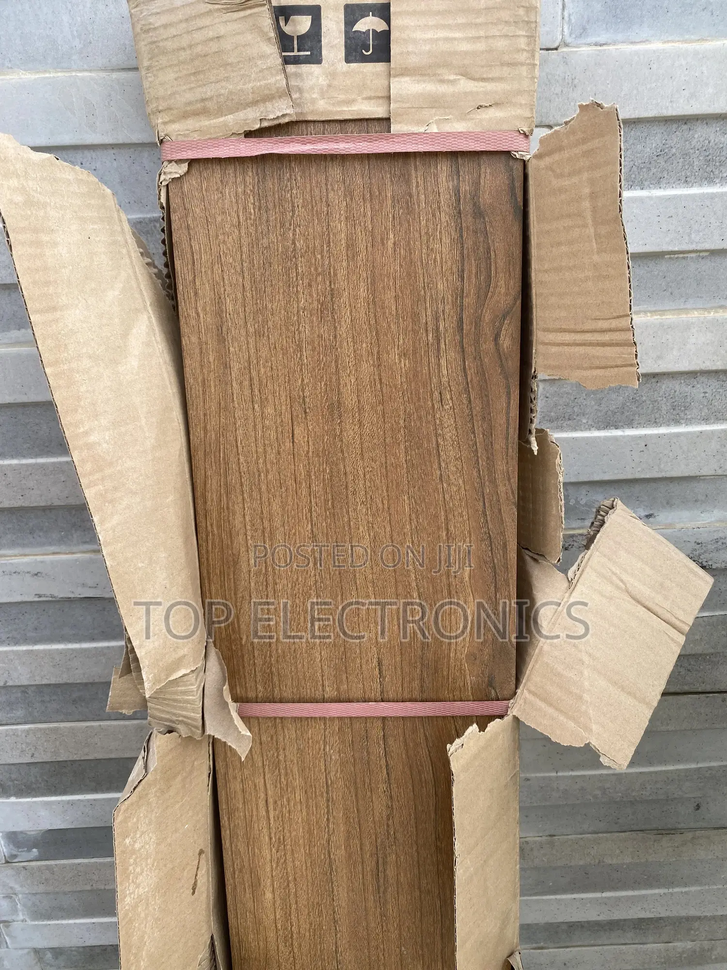 Wood Stripe Flloor Tiles