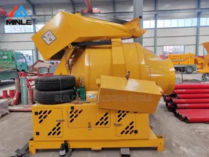 Self Loading Concrete Mixer