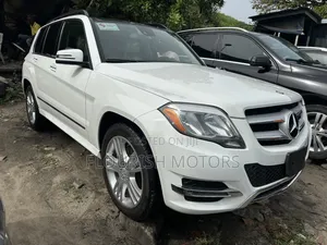 Mercedes-Benz GLK-Class 350 4MATIC 2011 White