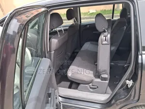 Opel Zafira 2.0T OPC 2010 Black