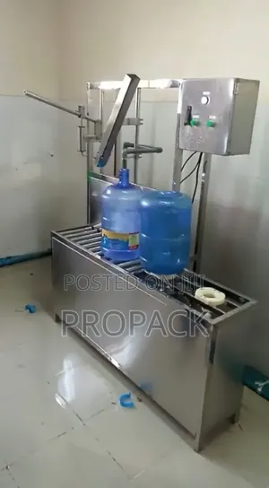 Dispenser Bottle Machine 19 L (3-in-1)
Semi Automatic