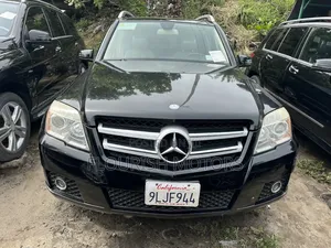 Mercedes-Benz GLK-Class 350 4MATIC 2010 Black