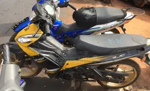 Yamaha Royal Star 2012 Yellow
