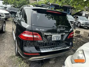 Mercedes-Benz M Class ML350 4dr SUV (3.5L 6cyl 7A) 2014 Black