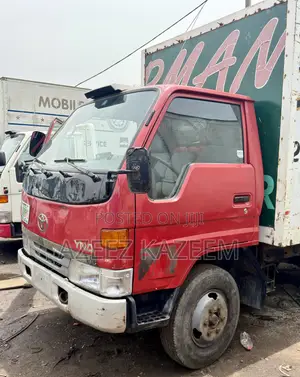 Toyota Dyna Truck 2rz Engine Container Box