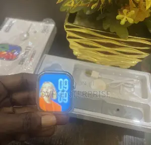 Series 11 Smartwatch