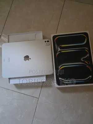 Apple iPad Pro 11 (2024) 256 GB Silver