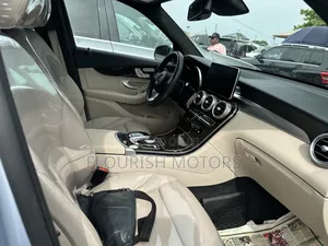 Mercedes-Benz GLC-Class 2017 Blue
