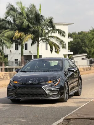 Toyota Corolla XSE (1.8L 4cyl 2A) 2019 Black