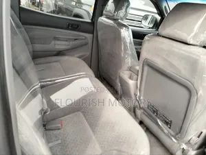 Toyota Tacoma 2005 Silver