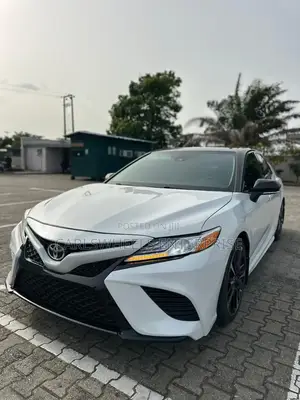 Toyota Camry XSE V6 FWD 2020 White