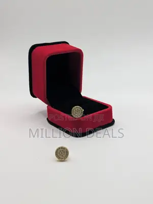 Magnetic Iced Studs Gold Men's Earrings