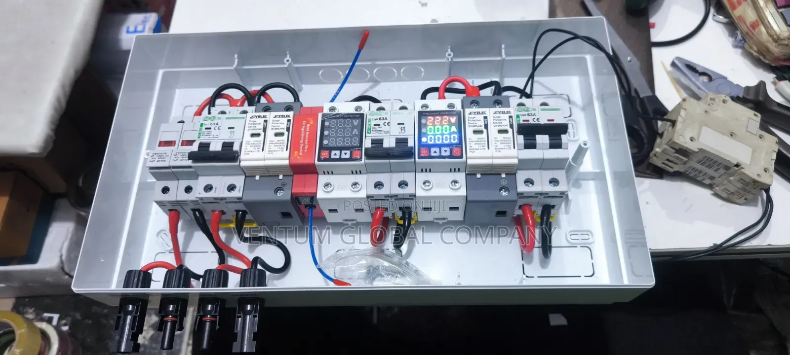 Intelligent Combine Box or Protection Box for Solar System