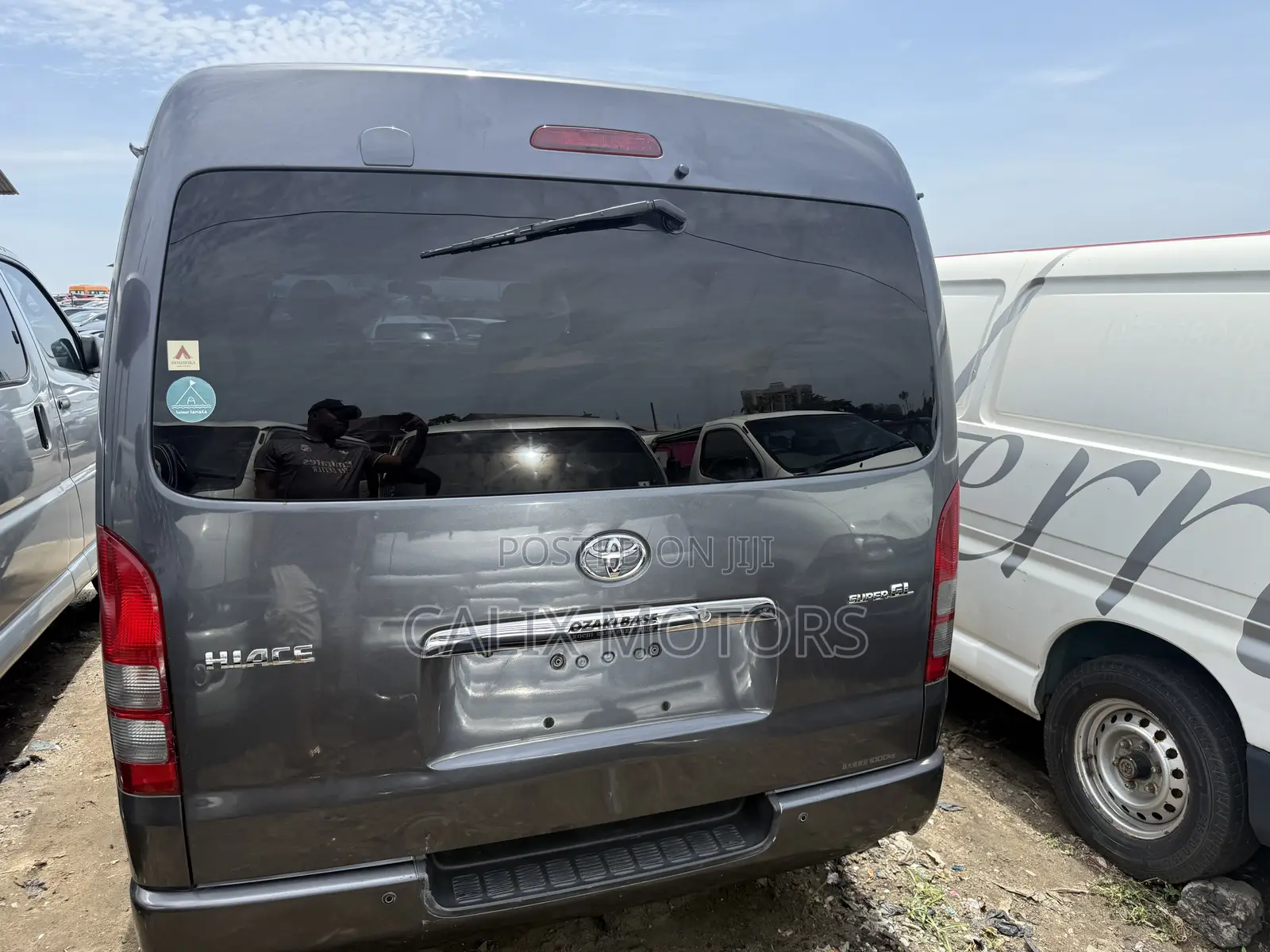 Toyota HiAce 2013 Grey