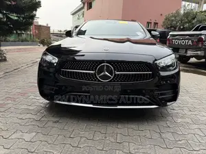 Mercedes-Benz E350 2022 Black
