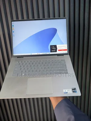 Laptop Dell Plus 16 32GB Intel Core i7 SSD 1T