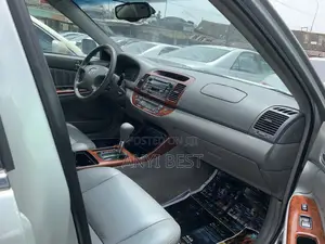 Toyota Camry 2003 Silver