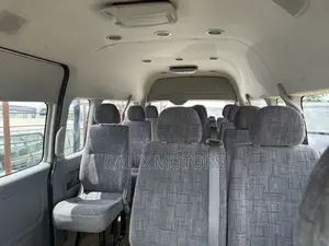 Toyota HiAce 2016 White