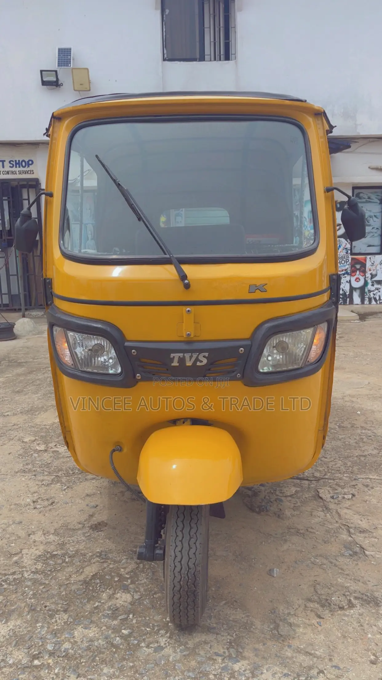 TVS Apache 180 RTR 2023 Yellow