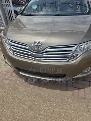 Toyota Venza V6 2010 Brown