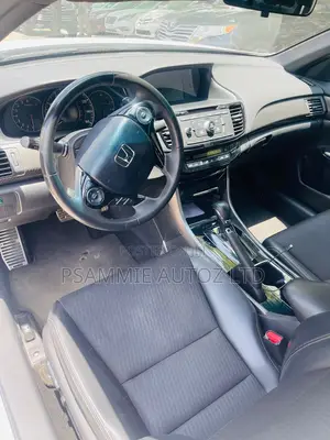 Honda Accord Sport 4dr Sedan FWD (2.4L 4cyl 2A) 2016 White