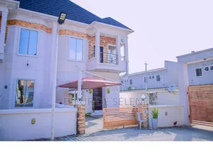Furnished 4bdrm Duplex in Old Ikoyi, Lagos Island / Lagos Island
