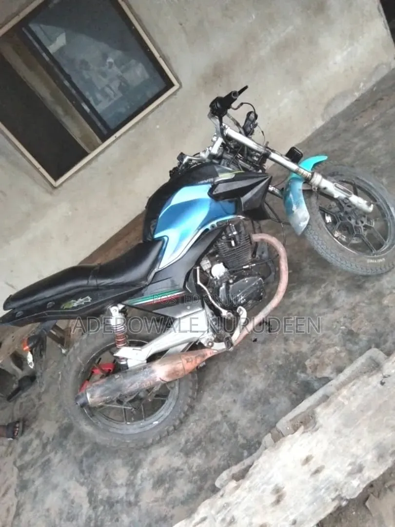 Honda 2025 Blue