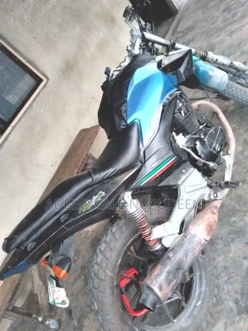 Honda 2025 Blue