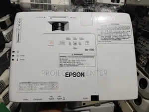 Epson Eb-1750 Xga Projector