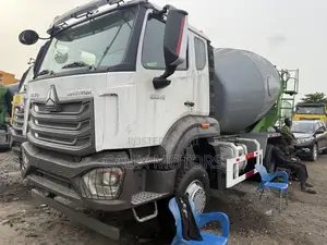 Brand New Covid 19 Howo Concrete Mixer 371hp.