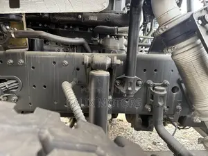 Brand New Sagmoto Tractor Head.