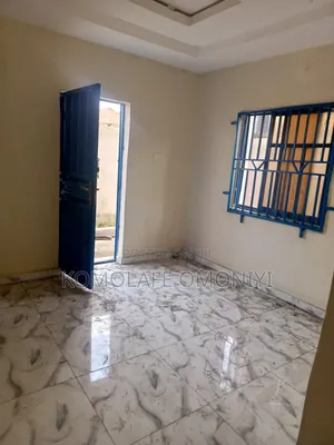 3bdrm House in Mogona Estate, Oluyole for rent