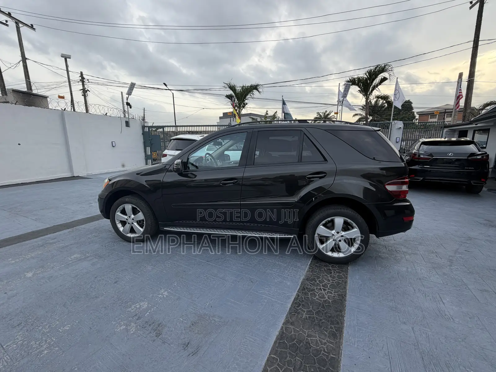 Mercedes-Benz M Class ML 350 4Matic 2011 Black