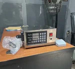 Digital Liquid Filling Machine - Cosmetic Liquid Filling Machine