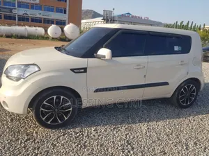 Kia Soul 2011 Off white