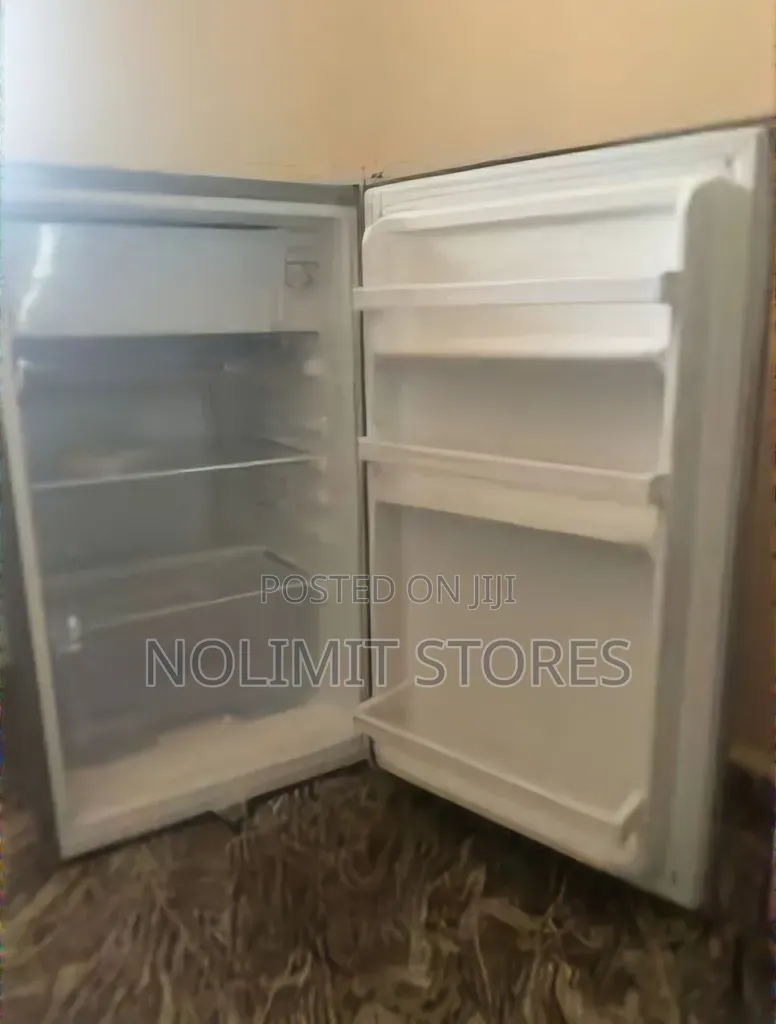 Aeon 90l Refrigerator Ars100g