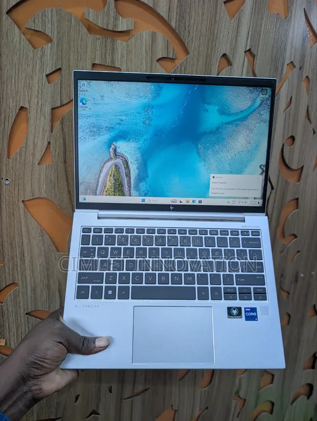 Laptop HP EliteBook 830 G9 16GB Intel Core i7 SSD 512GB - Cimlet