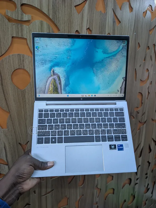 Laptop HP EliteBook 830 G9 16GB Intel Core i7 SSD 512GB - Cimlet