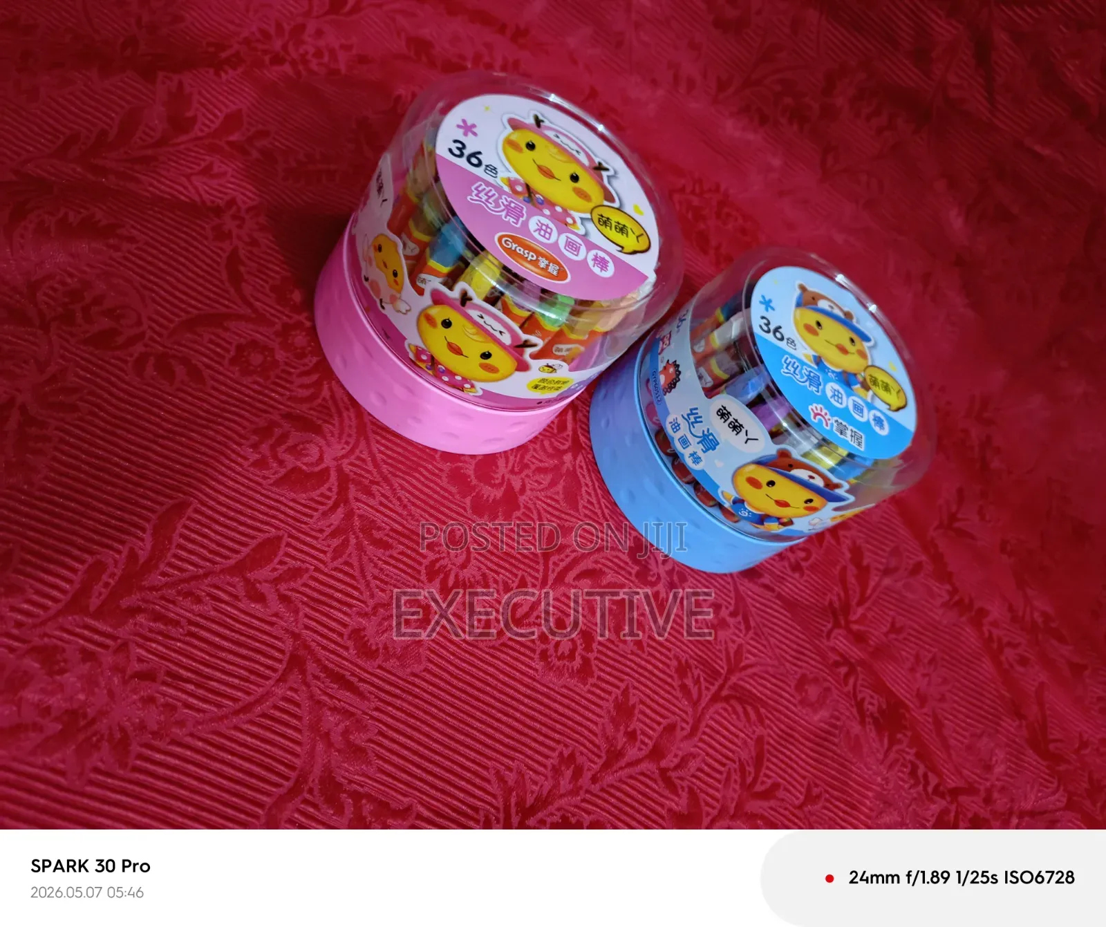 36 Colourful Crayon
