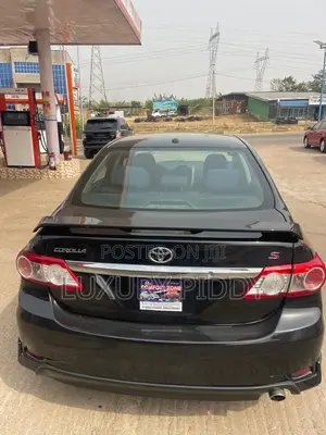 Toyota Corolla S 4dr Sedan (1.8L 4cyl 4A) 2012 Black