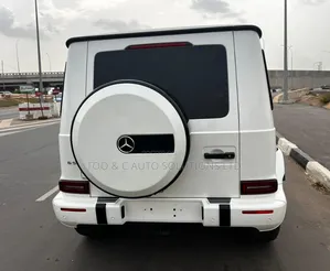 Mercedes-Benz G-Class Base G 550 AWD 2019 White
