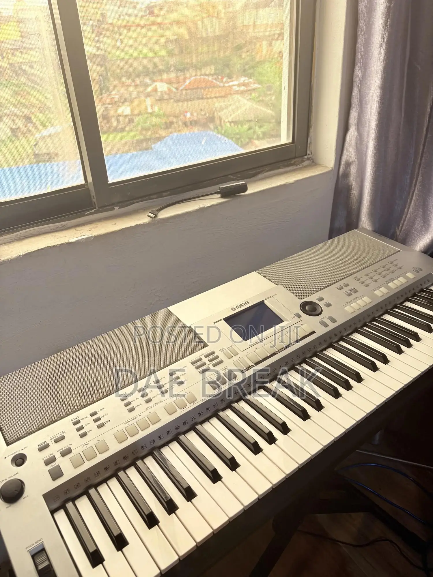 Yamaha PSR S500