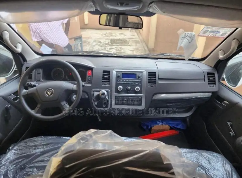 New Foton View 2025 Black